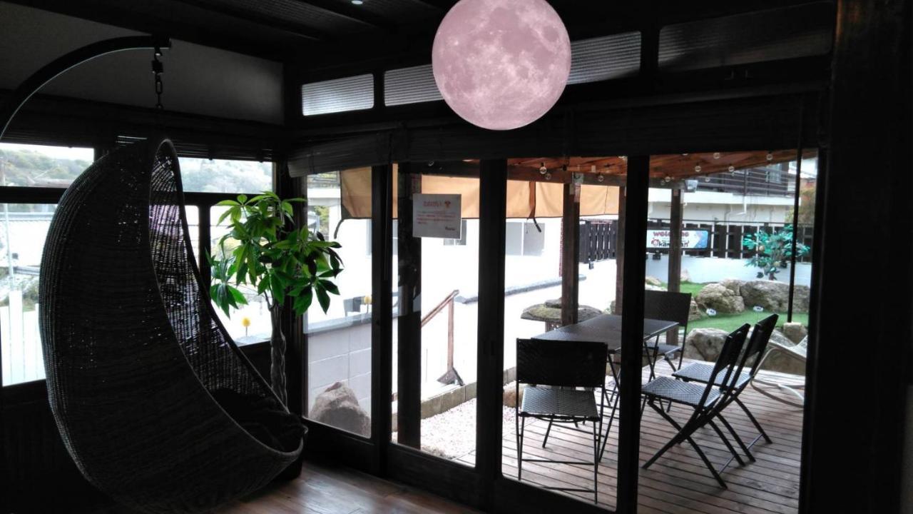 Gasthaus ドッグラン併設 しまなみ御殿 Imabari Railway Station Exterior foto
