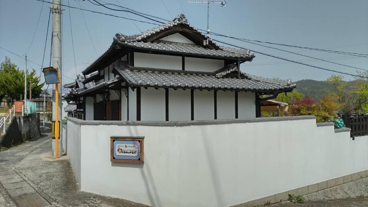 Gasthaus ドッグラン併設 しまなみ御殿 Imabari Railway Station Exterior foto