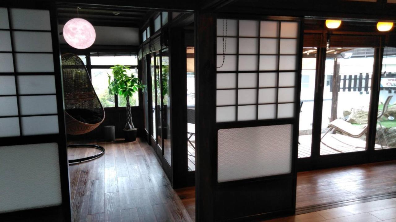 Gasthaus ドッグラン併設 しまなみ御殿 Imabari Railway Station Exterior foto
